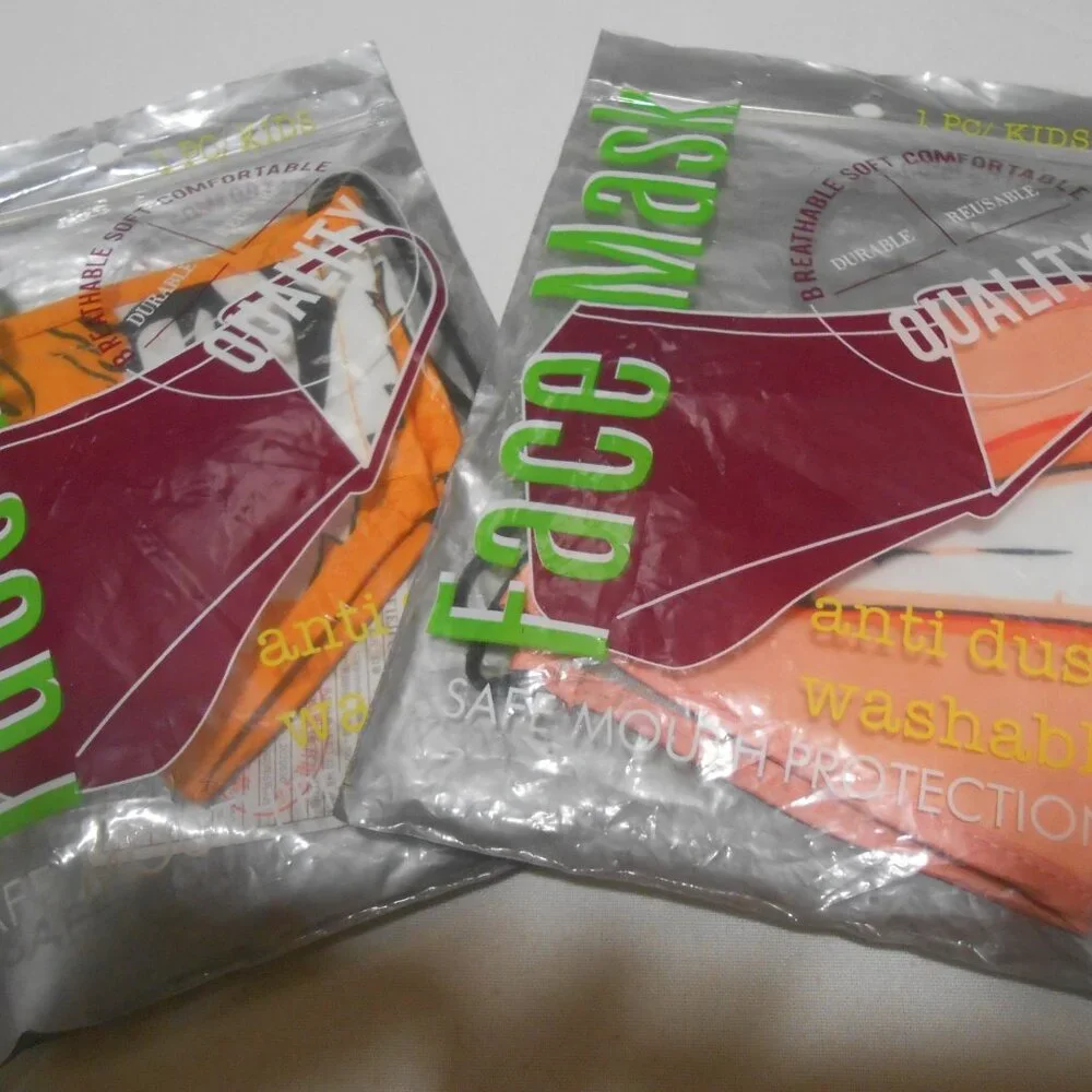 2 NEW KIDS UNISEX FACE MASKS SAFE MOUTH PROTECTION WASHABLE BREATHABLE SOFT 👦👸